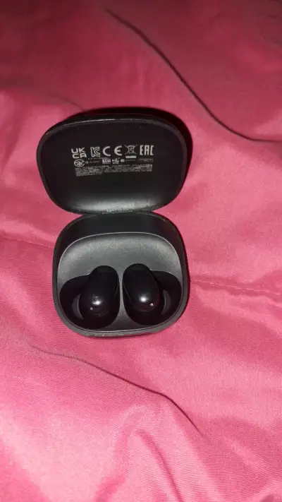 Audífonos Inalámbricos Redmi Negros - miniatura 2