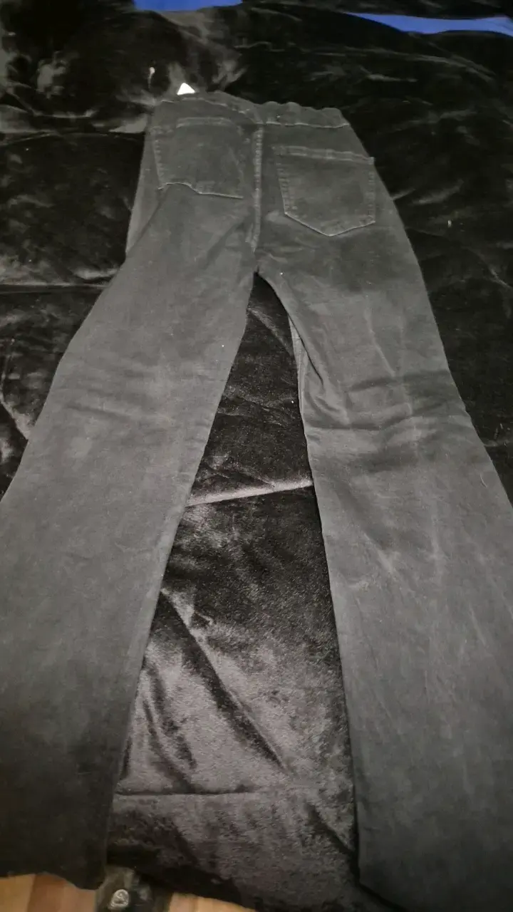 Pantalones negros ajustados Zara para mujer - 5
