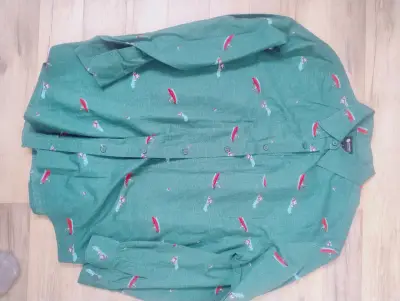 Camisa Haggar verde con estampado de Navidad - miniatura 2