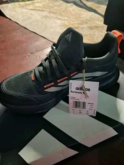 Zapatillas deportivas Adidas Runblaze W rosadas - miniatura 5