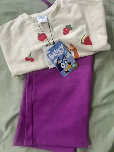 Conjunto infantil Bluey con diseño de frutas - miniatura 3