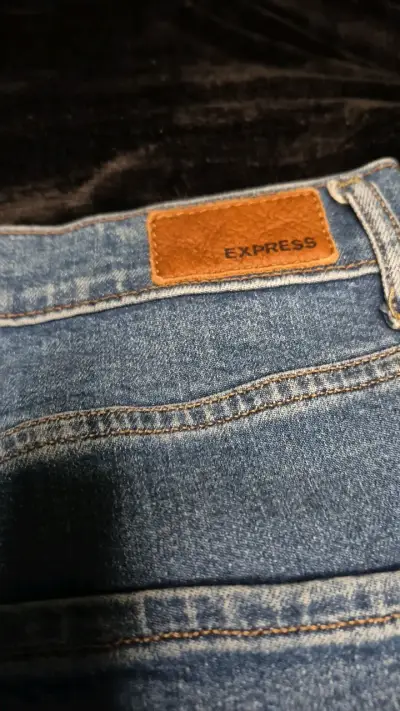 Jeans de mezclilla azul Express desgastados - miniatura 4