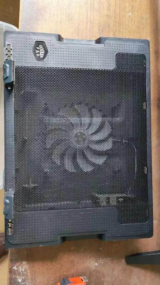 Base de enfriamiento para laptop con ventilador