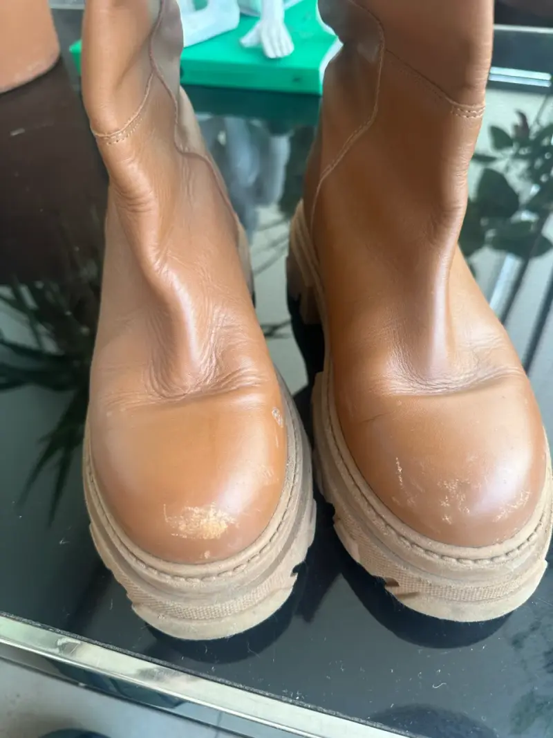 Botas de cuero marrón con suela gruesa - 3