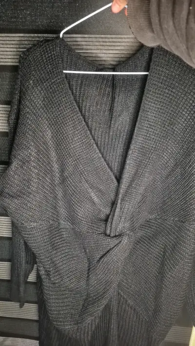 Vestido punto negro para mujer - miniatura 1