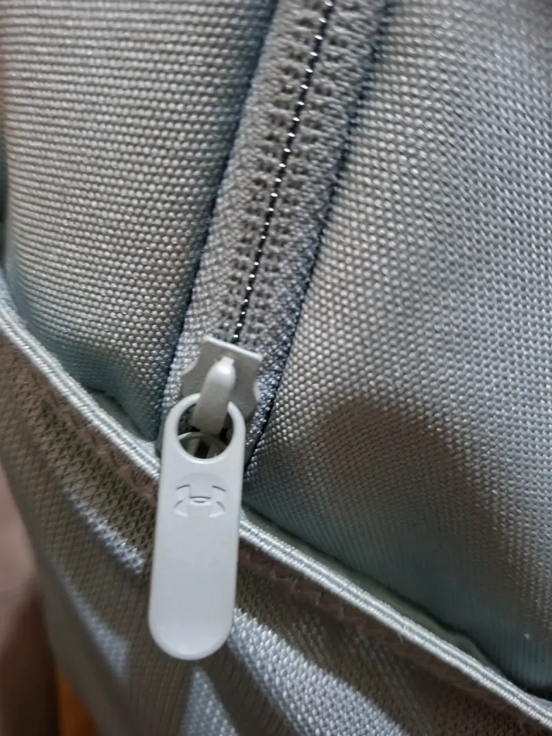 Mochila deportiva Under Armour - 3