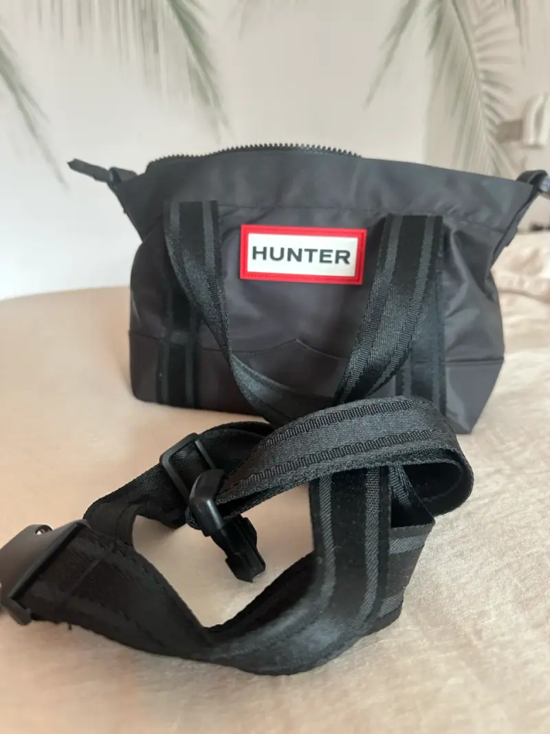 Bolso  Hunter con correa ajustable - 2