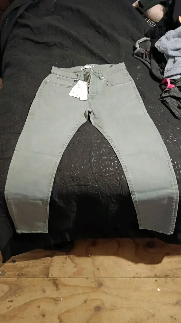 Jeans verdes Zara talla 38 - 1