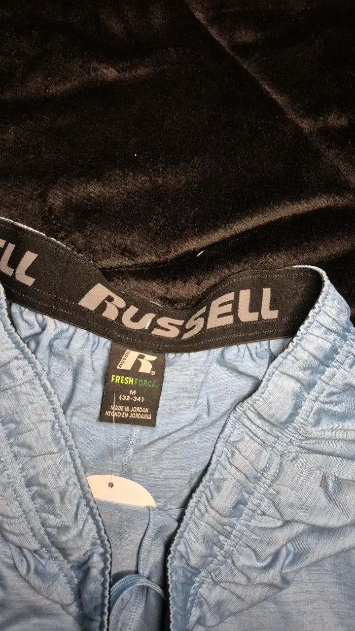 Shorts deportivos azules Russell para hombre - 2