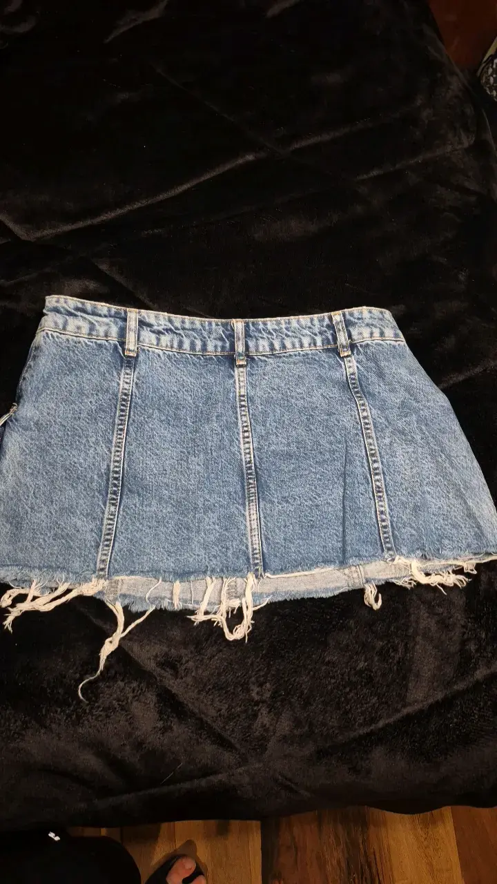 Falda de mezclilla corta Zara con bolsillos - 3
