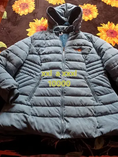 Chaqueta acolchada con capucha azul talla XXL a XXXL - miniatura 1