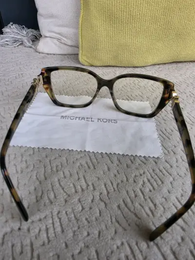 Gafas de sol Michael Kors cuadradas estilo carey - miniatura 3