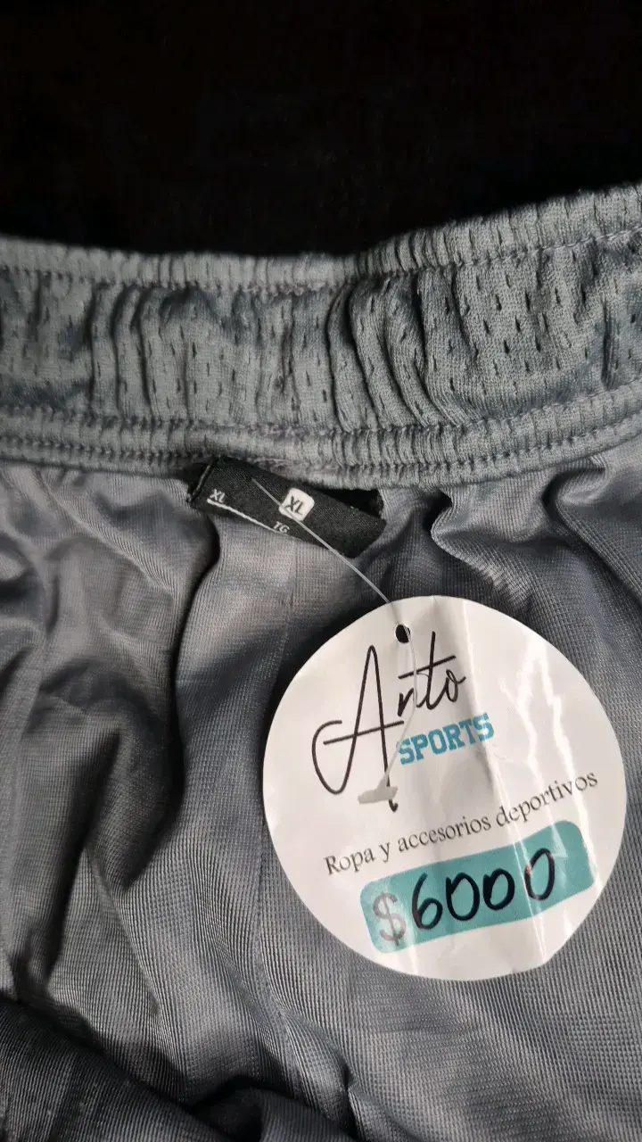 Shorts deportivos Nike Dri-Fit gris XL - 2