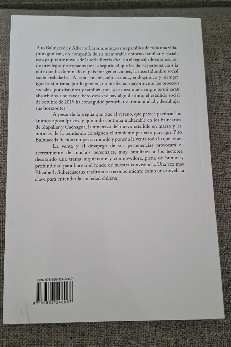 Libro 'Vendo Todo Lo Que Tengo'_Elizabeth Suberc - 2