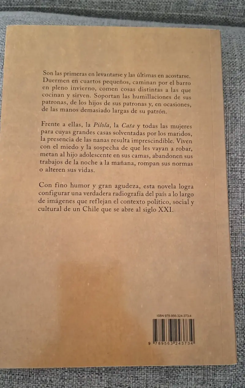 Libro 'La Rebelión de las Nanas'/ Elizabeth Suber - 2