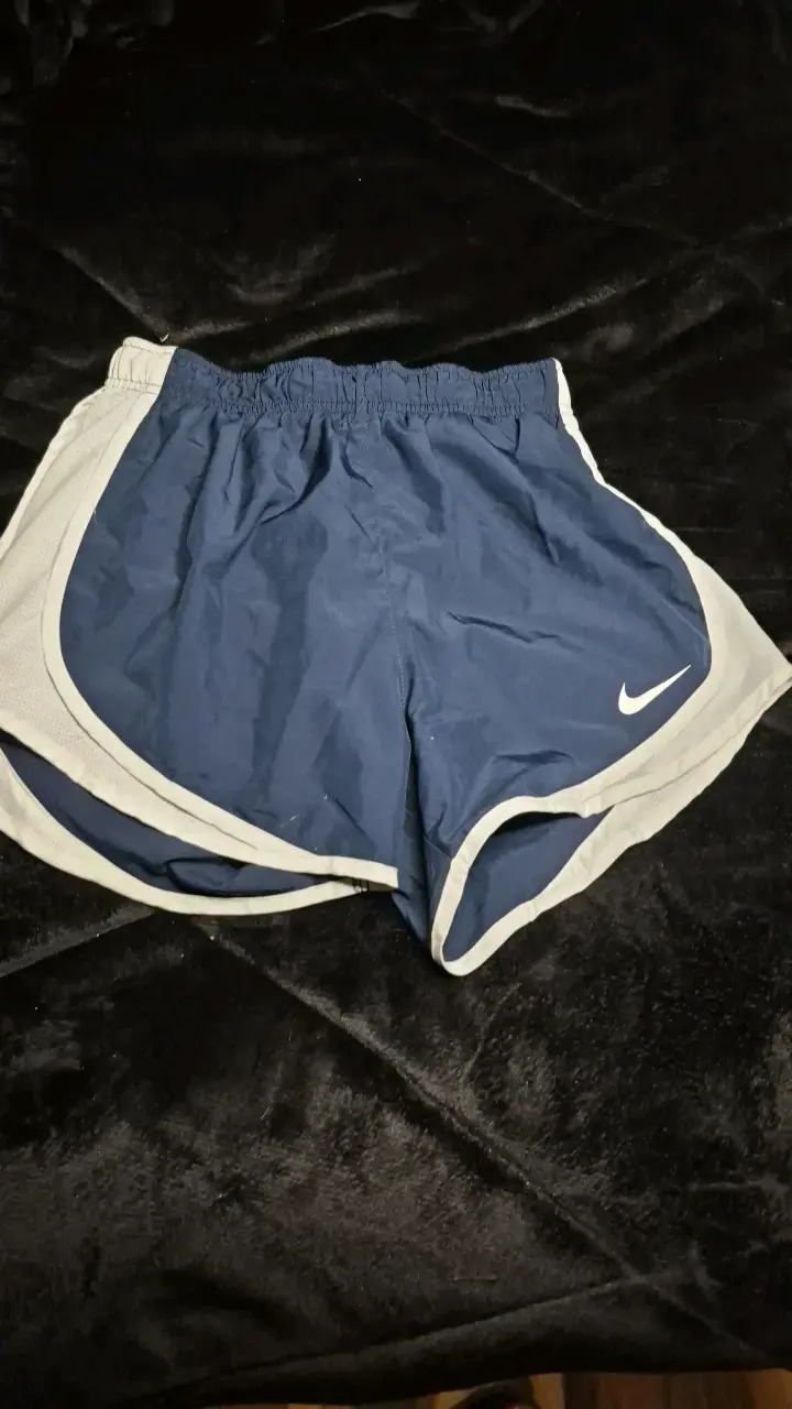 Shorts deportivos azules Reebok talla M - 1