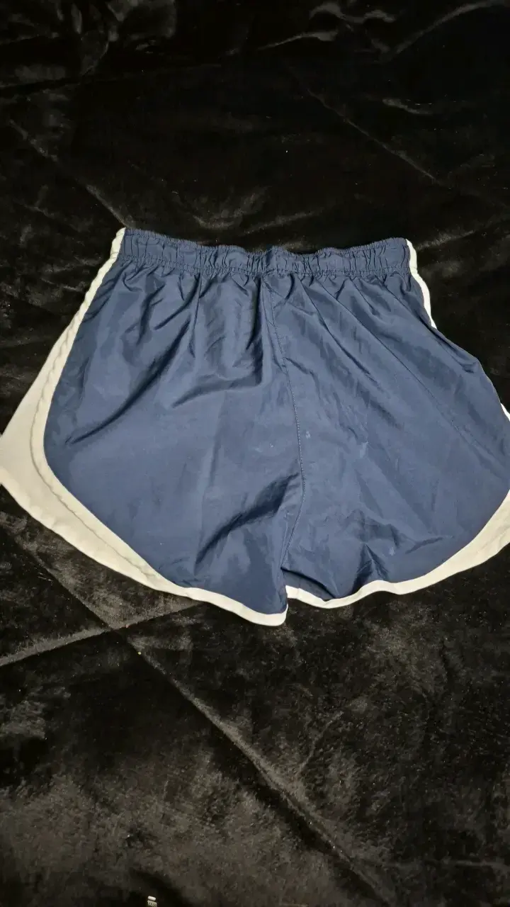 Shorts deportivos azules Reebok talla M - 2