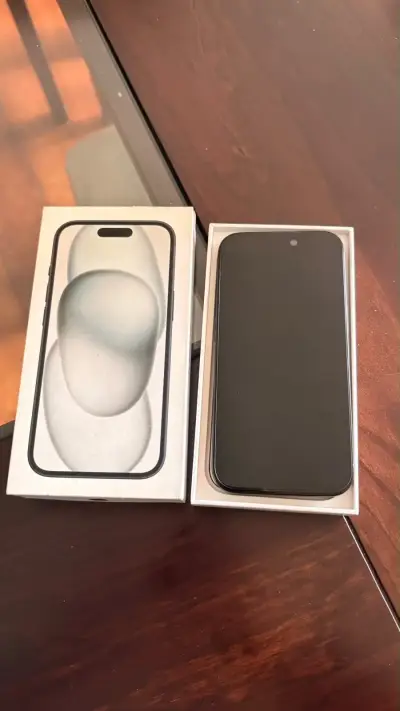 iPhone 15 128GB Negro en Buen Estado - miniatura 1