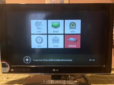 Televisor LG 26 pulgadas modelo 26LD330 - miniatura 1