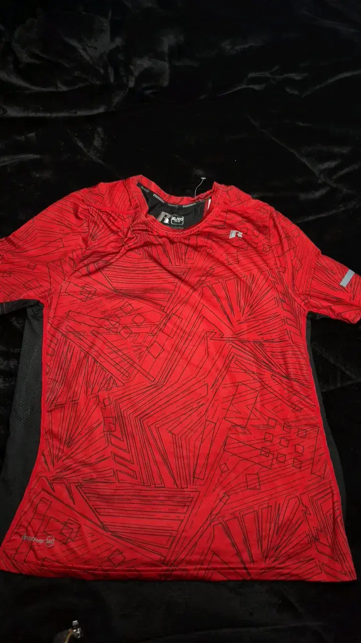 Polera deportiva roja Russell Dripower 360 - 1