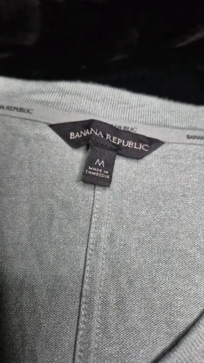 Polera verde claro Banana Republic para mujer - miniatura 2