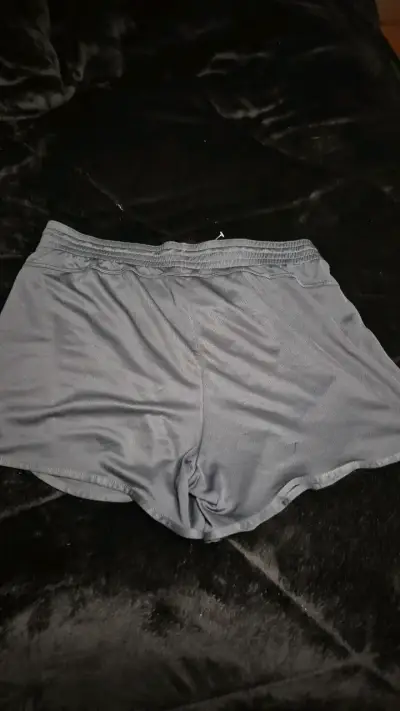 Shorts deportivos grises Champion para hombre - miniatura 4