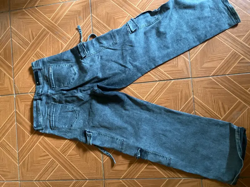 Jeans cargo y acampanados tallas grandes - 6
