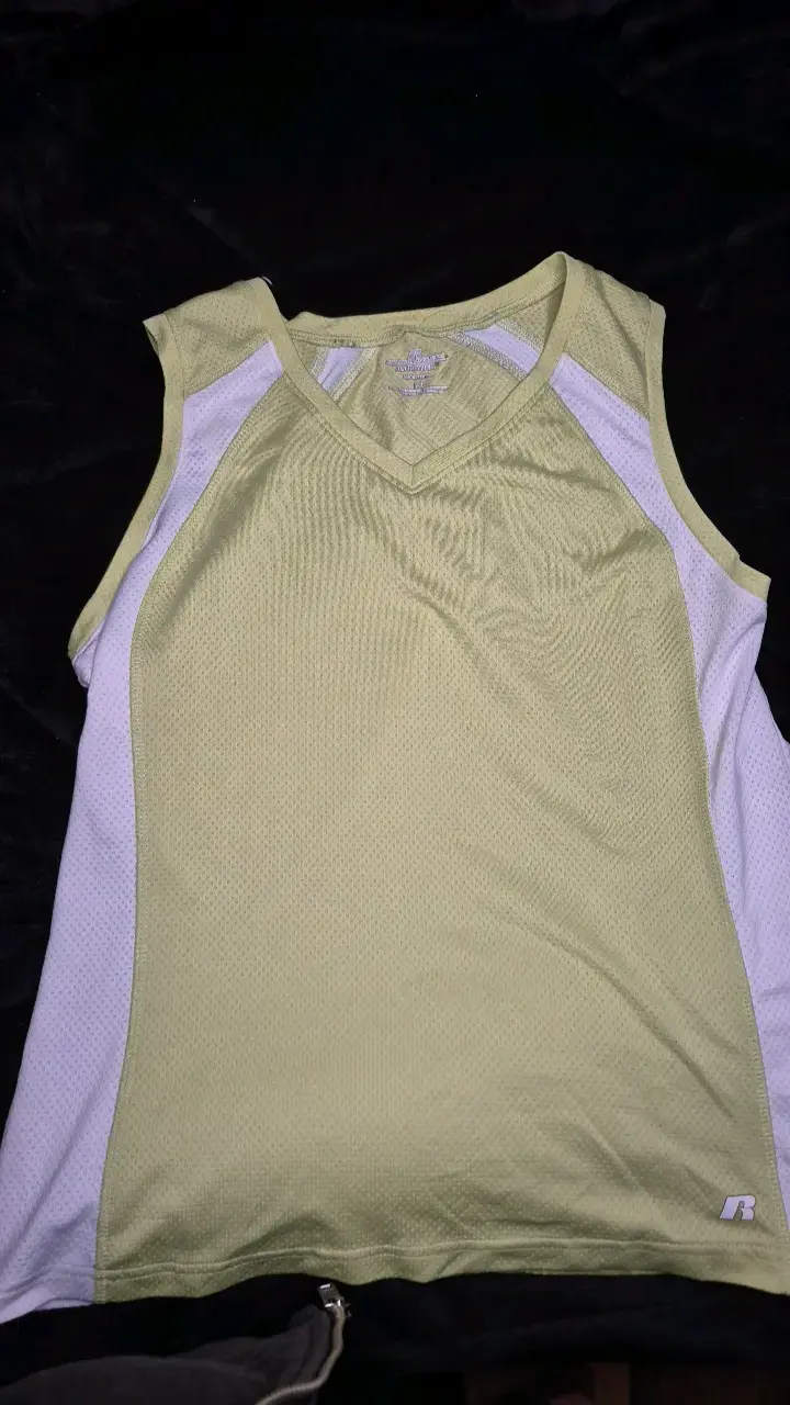 Polera Deportiva Sin Mangas Russell Athletic Verde