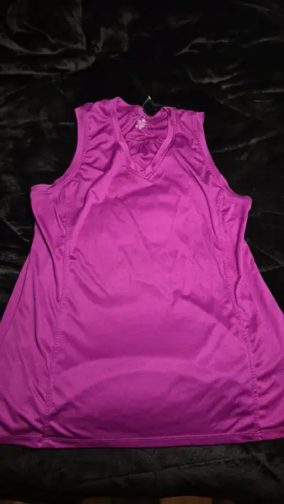 Polera sin mangas morada para mujer talla M - miniatura 1
