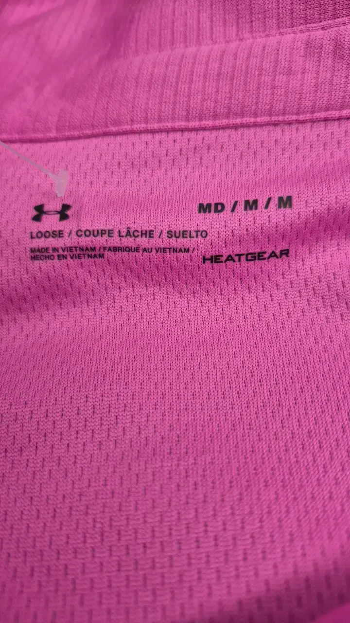 Polera deportiva rosa Under Armour HeatGear - 2