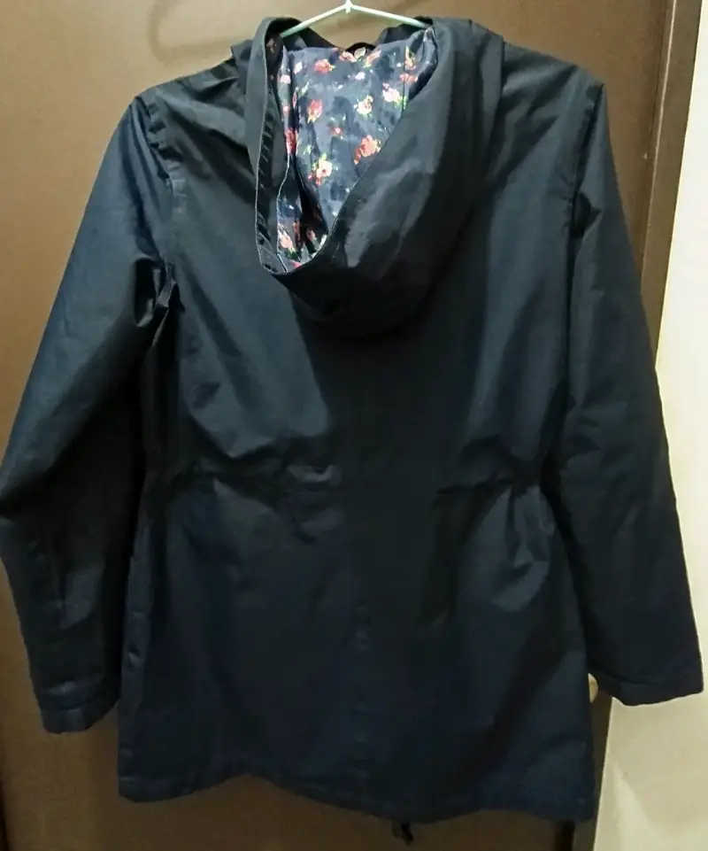 Impermeable parka azul con capucha Newport Basics - 3