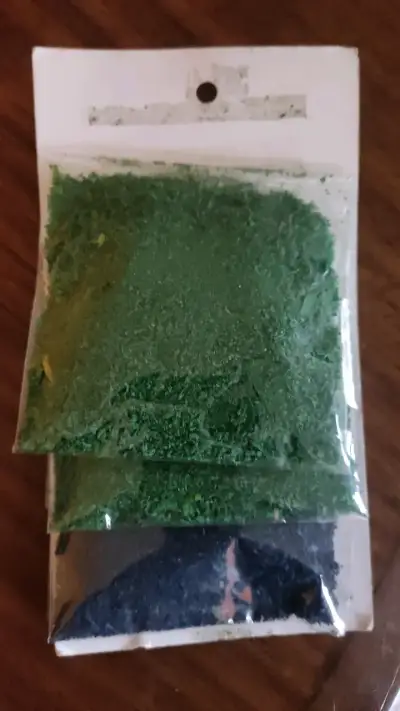 Set de pigmentos verdes para manualidades - miniatura 1