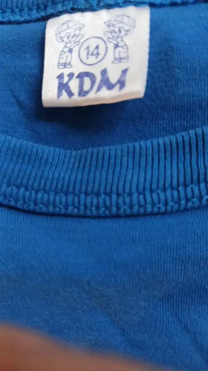 Polera azul Among Us para niños talla 14 - 3