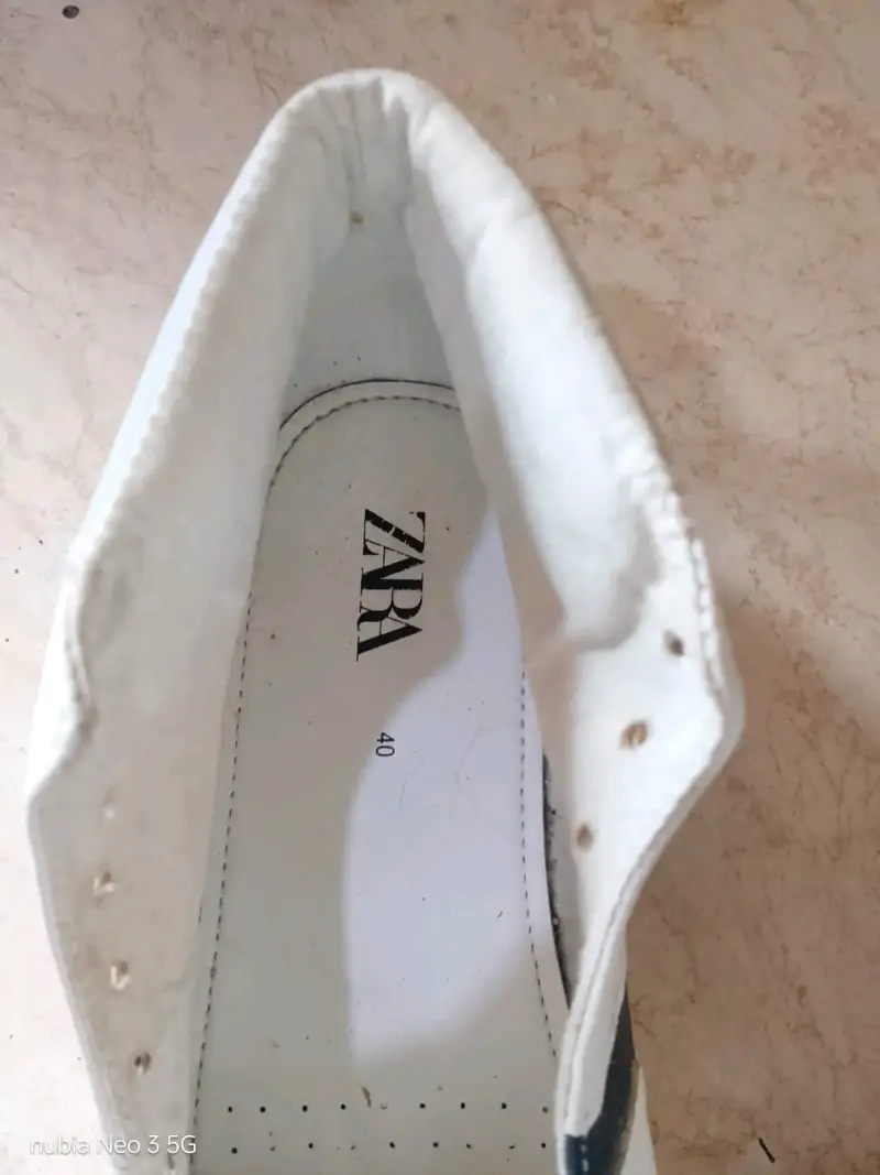 Zapatillas blancas de cuero Zara talla 40 - 1
