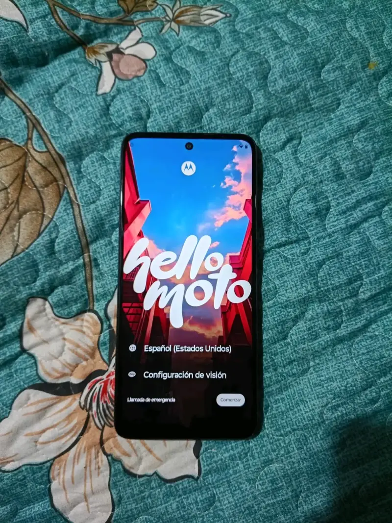 Smartphone Motorola e15 - 1