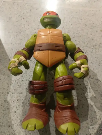 Tortuga Ninja Michelangelo 27 cm 2012 original. - miniatura 1