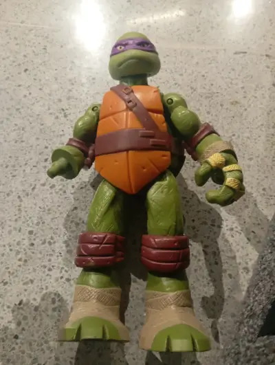 Tortuga Ninja Donatello 2012  27cm - miniatura 1