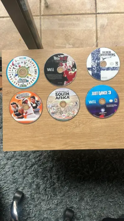 Lote Juegos, Cajas y Manuales Wii, Wii U, Switch, - miniatura 1