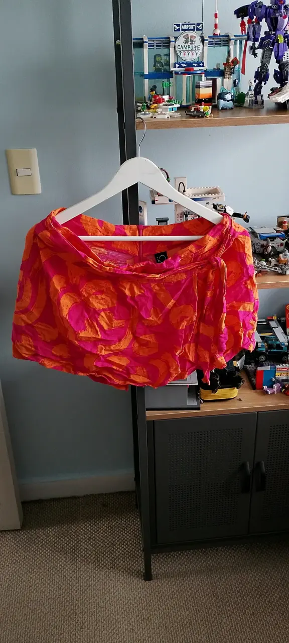 Falda Shorts IO (atrás shorts)