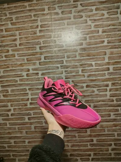 Zapatillas deportivas rosas para mujer Adidas - miniatura 3