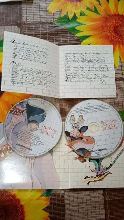 Álbum doble Pink Floyd The Wall en CD - miniatura 5