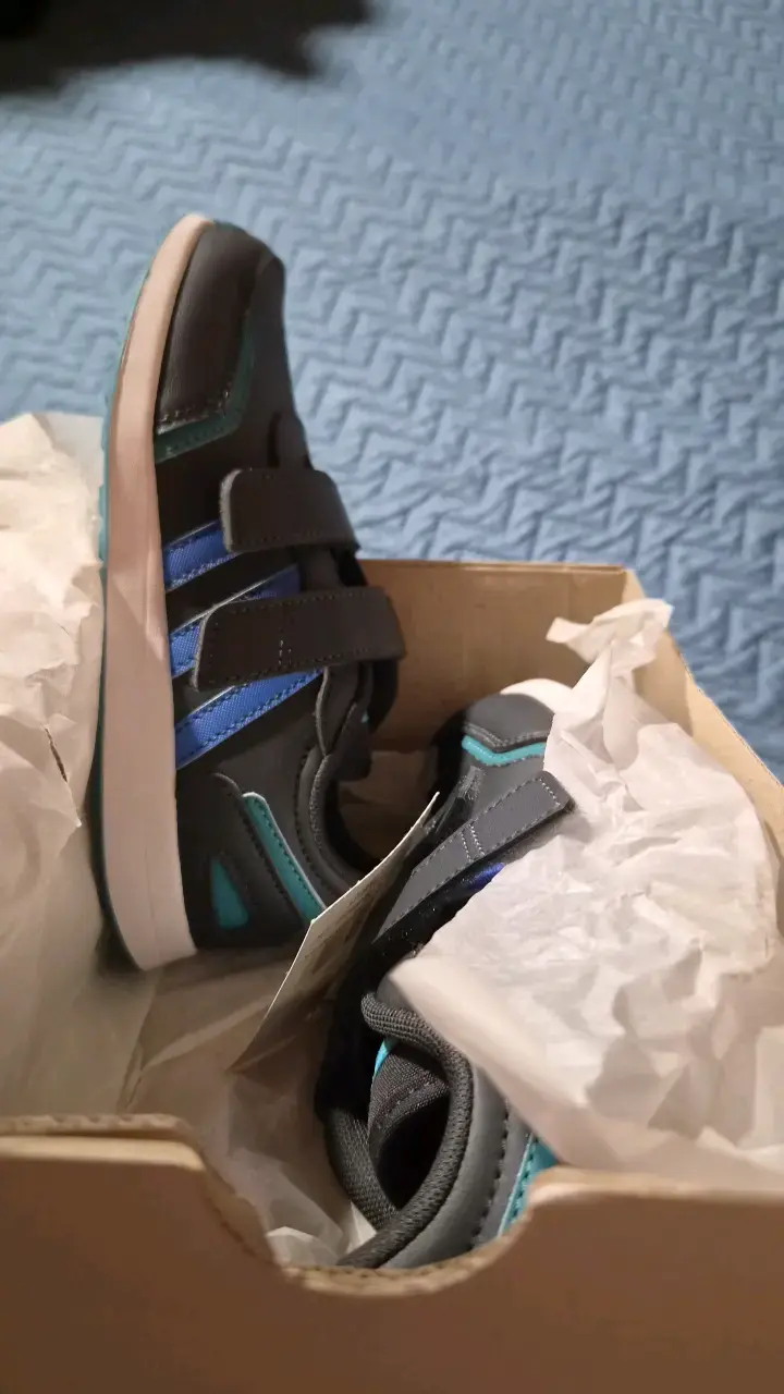 Zapatillas  deportivas Adidas N° 31.5 // 18.5 cm - 3
