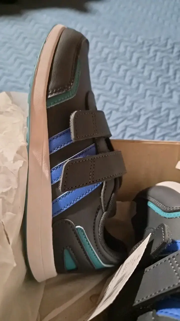 Zapatillas  deportivas Adidas N° 31.5 // 18.5 cm - 4