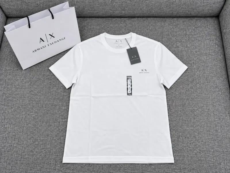 Polera Blanca Armani Exchange talla M - 1