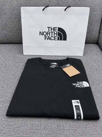 Polera Negra The North Face  Hombre talla L negra - miniatura 1