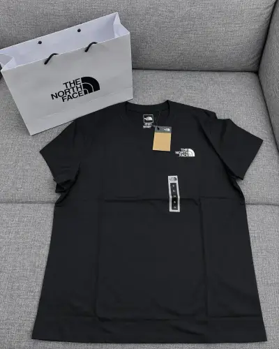 Polera Negra The North Face  Hombre talla L negra - miniatura 2