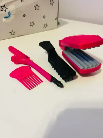 Set de accesorios de peluquería Barbie mattel - miniatura 2