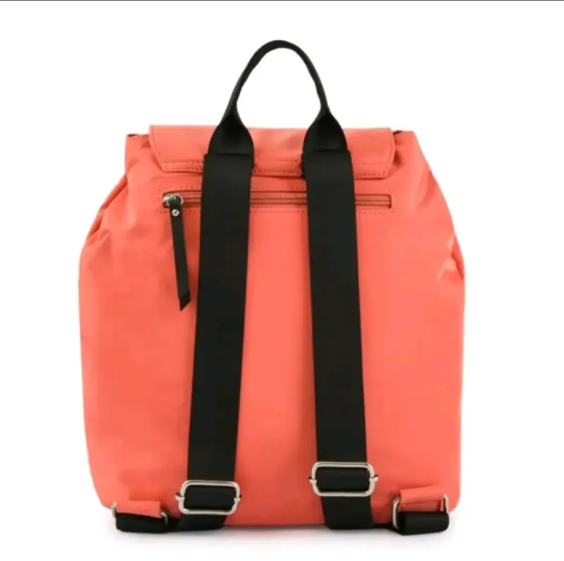 Mochila coral con cierre frontal y hebilla - 3