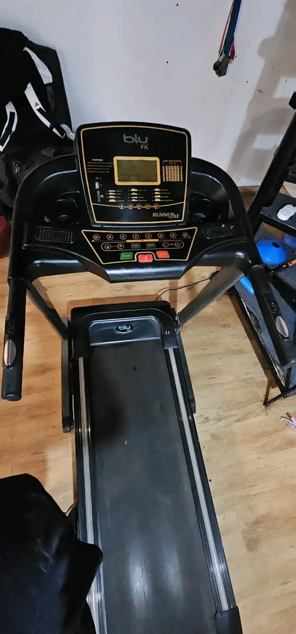 Caminadora eléctrica Blu Fit Runner XE - 4