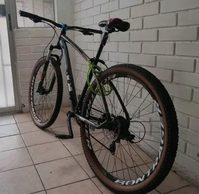 Bicicleta de montaña RBX con llantas Bontrager - miniatura 3